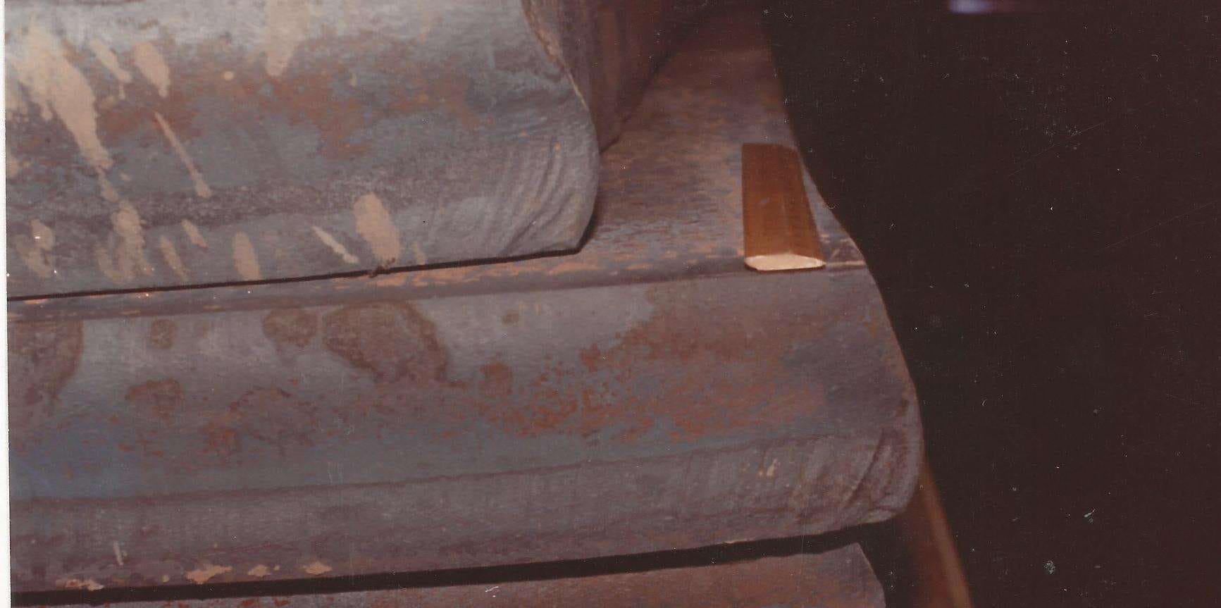 Photo of slab width spread showing bulged ends on a 9.5-inch slab rolled to 5.0 inches